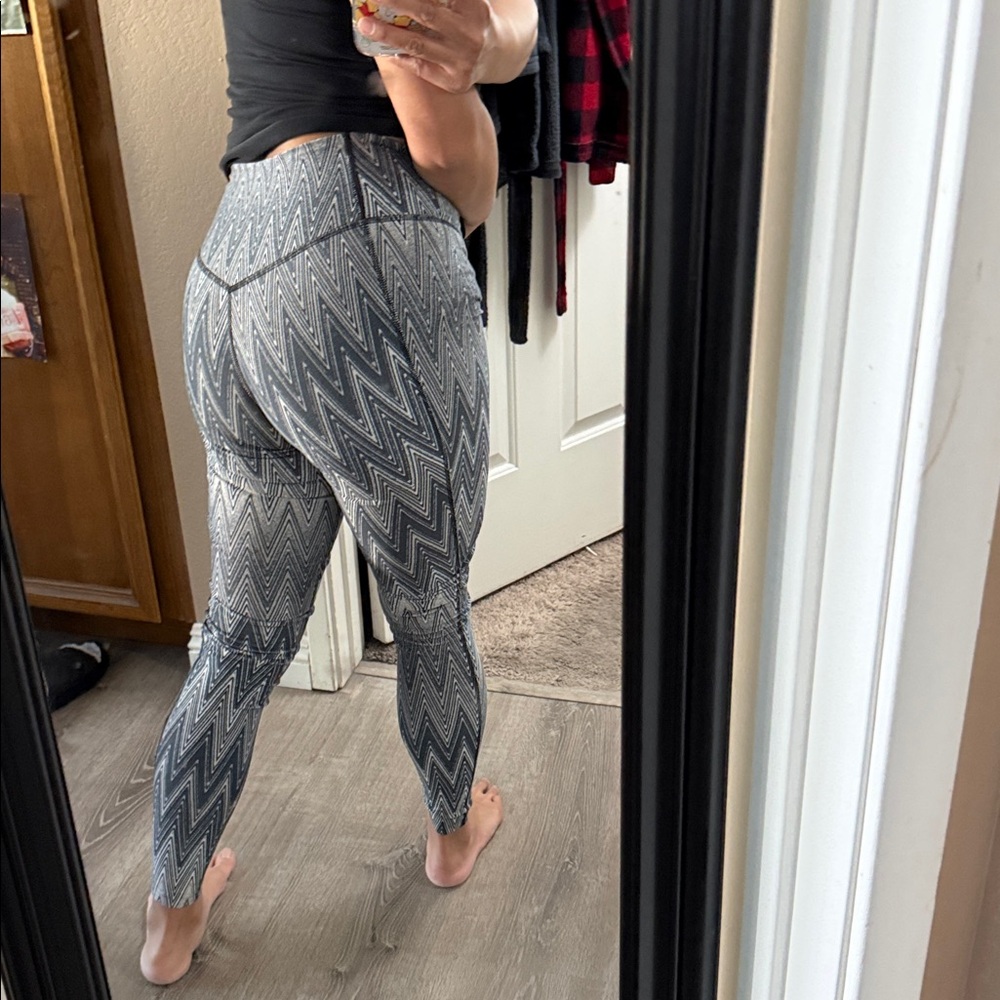 Nike Chevron Patterned Leggings